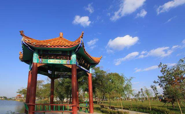 湖南必威体育网站必威体育中文艺术工艺有限责任公司,湖南必威体育中文betway必威修建,betway必威彩绘,文物修缮 湖南必威体育网站必威体育中文艺术工艺有限责任公司,湖南必威体育中文betway必威修建,betway必威彩绘,文物修缮